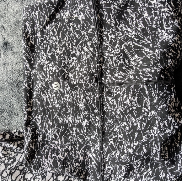 Lululemon Splatter Leggings - Picture 3 of 3